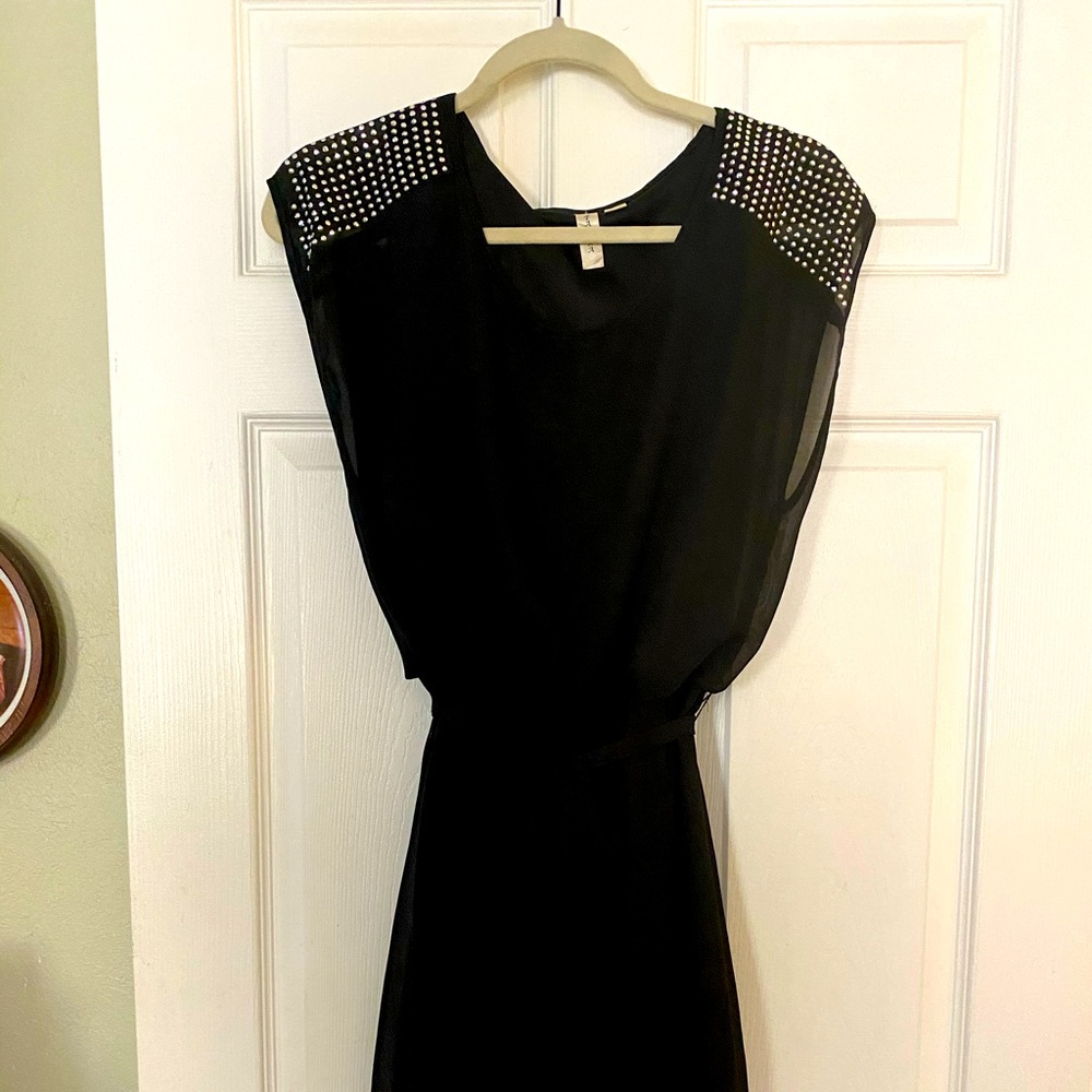 Sexy black dress with studded shoulders